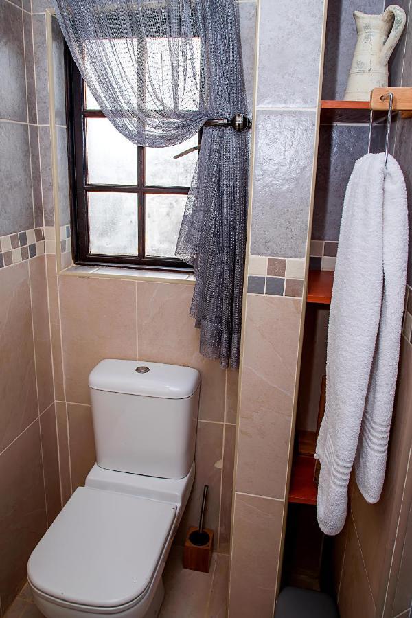 Aha Guest House Sea View Esterno foto